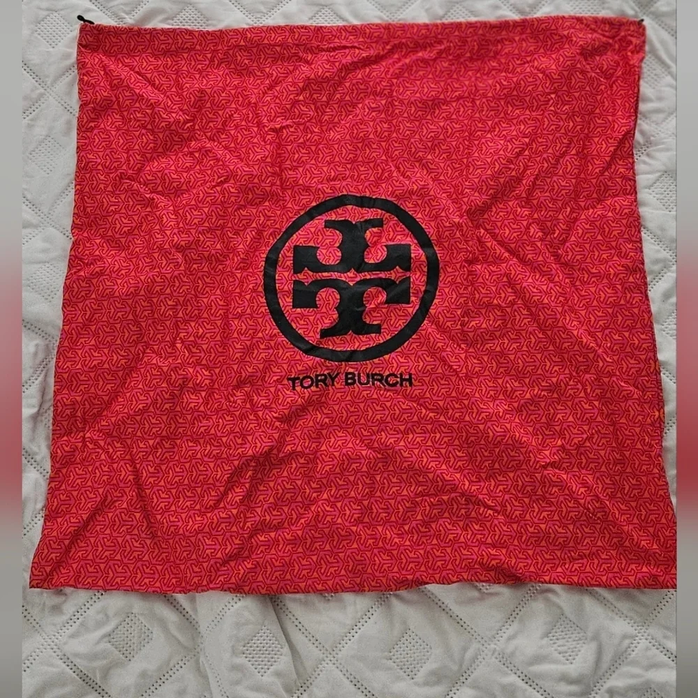 🌟Tory Burch Logo Oversized Pink Dust Bag🌟